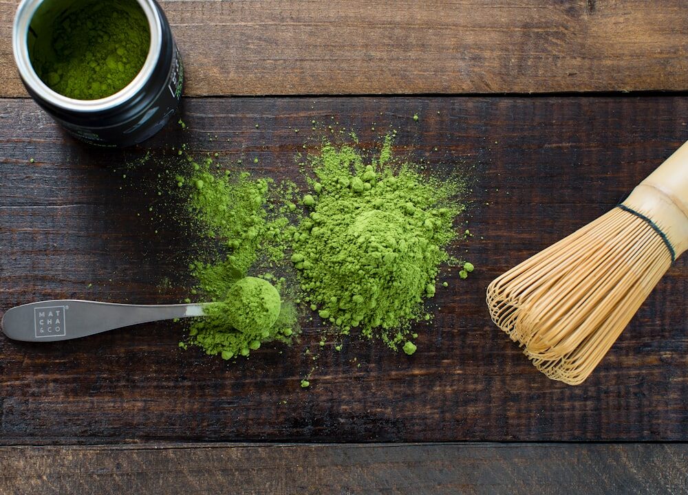 Matcha-tekort dwingt consumenten tot alternatieve Japanse theeën