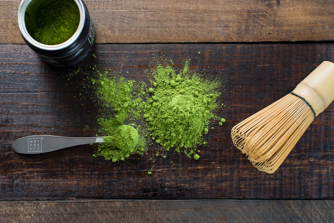 Matcha-tekort dwingt consumenten tot alternatieve Japanse theeën